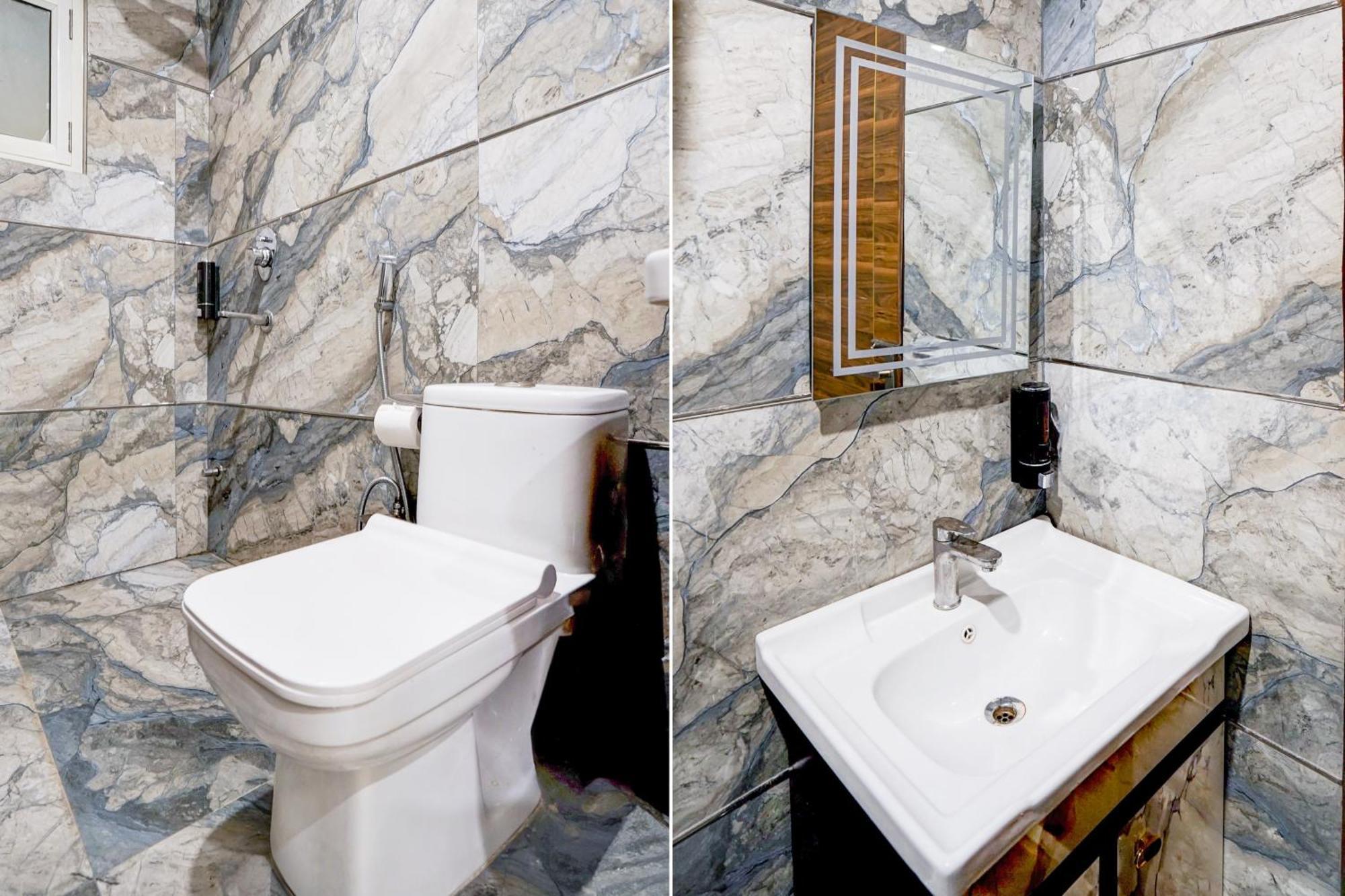 Townhouse Hotel Grand Emporio By Sbg Near Vaishali Metro Station غازي أباد المظهر الخارجي الصورة