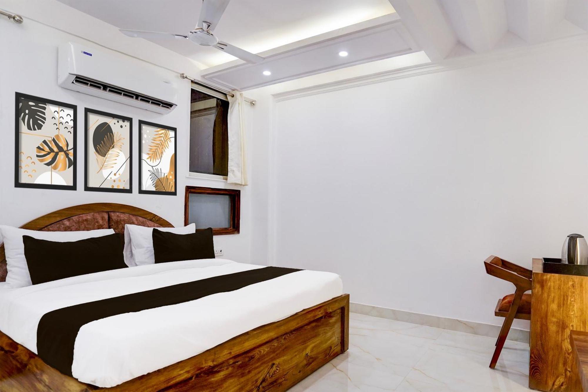Townhouse Hotel Grand Emporio By Sbg Near Vaishali Metro Station غازي أباد المظهر الخارجي الصورة