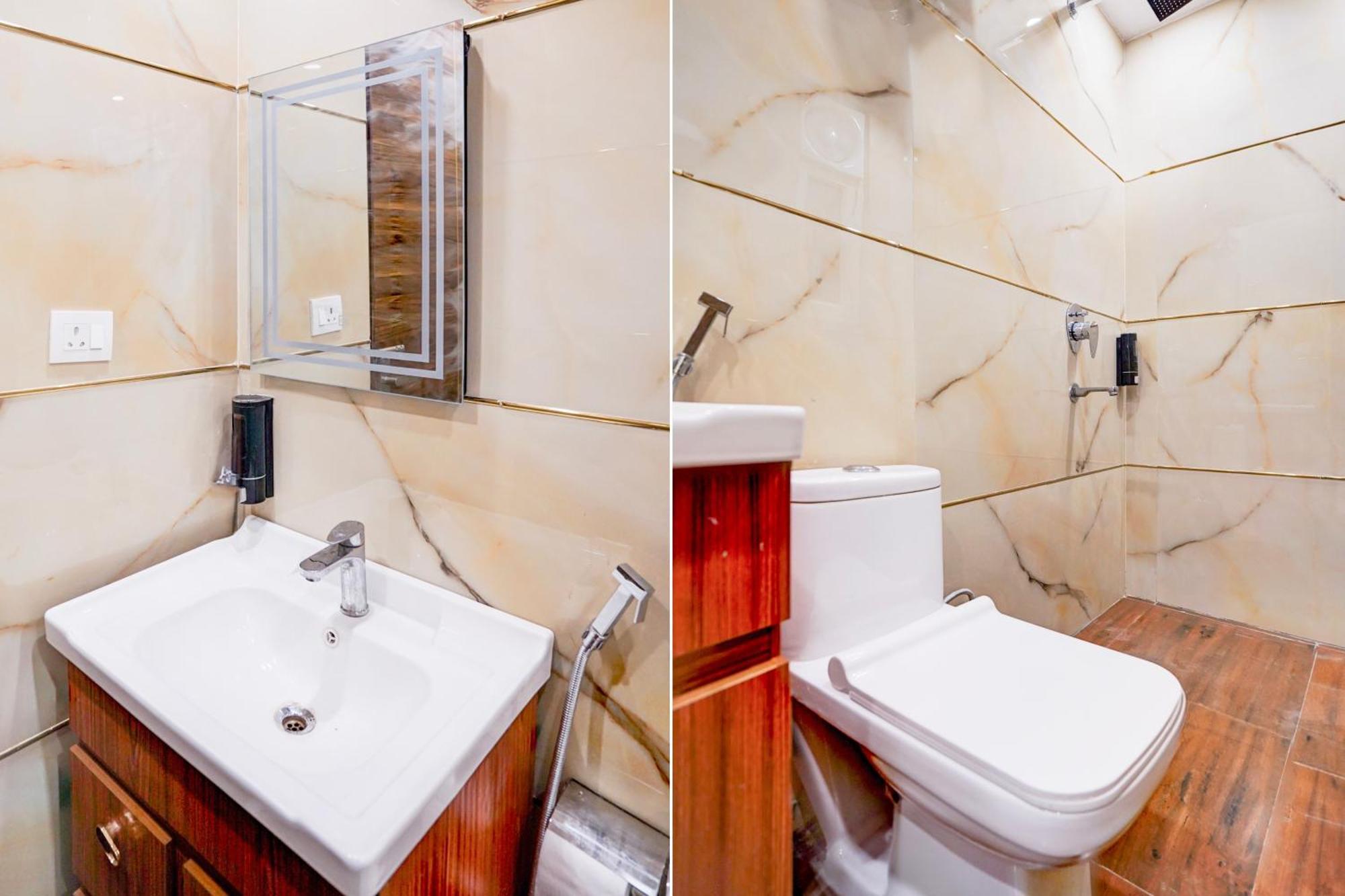 Townhouse Hotel Grand Emporio By Sbg Near Vaishali Metro Station غازي أباد المظهر الخارجي الصورة